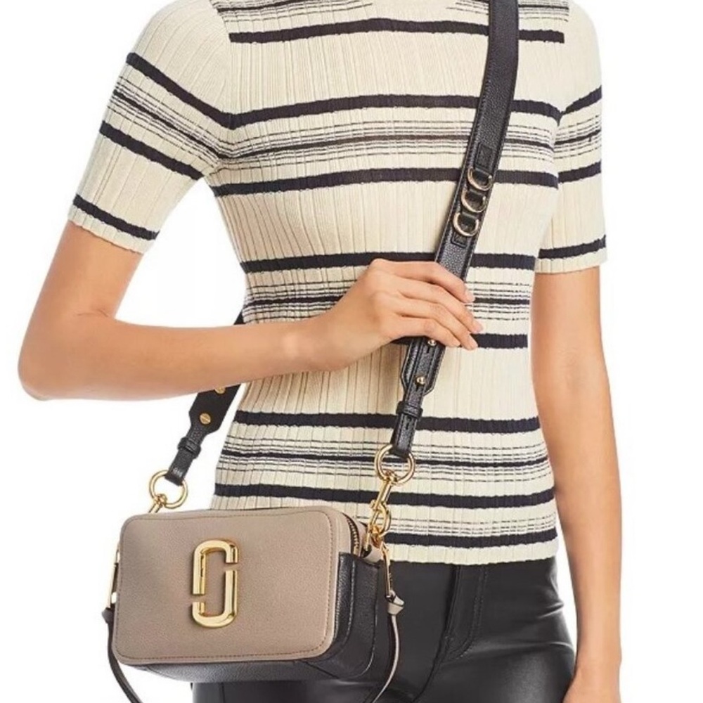 Marc Jacobs Soft Shot Gray Beige Black Leather Crossbody Bag